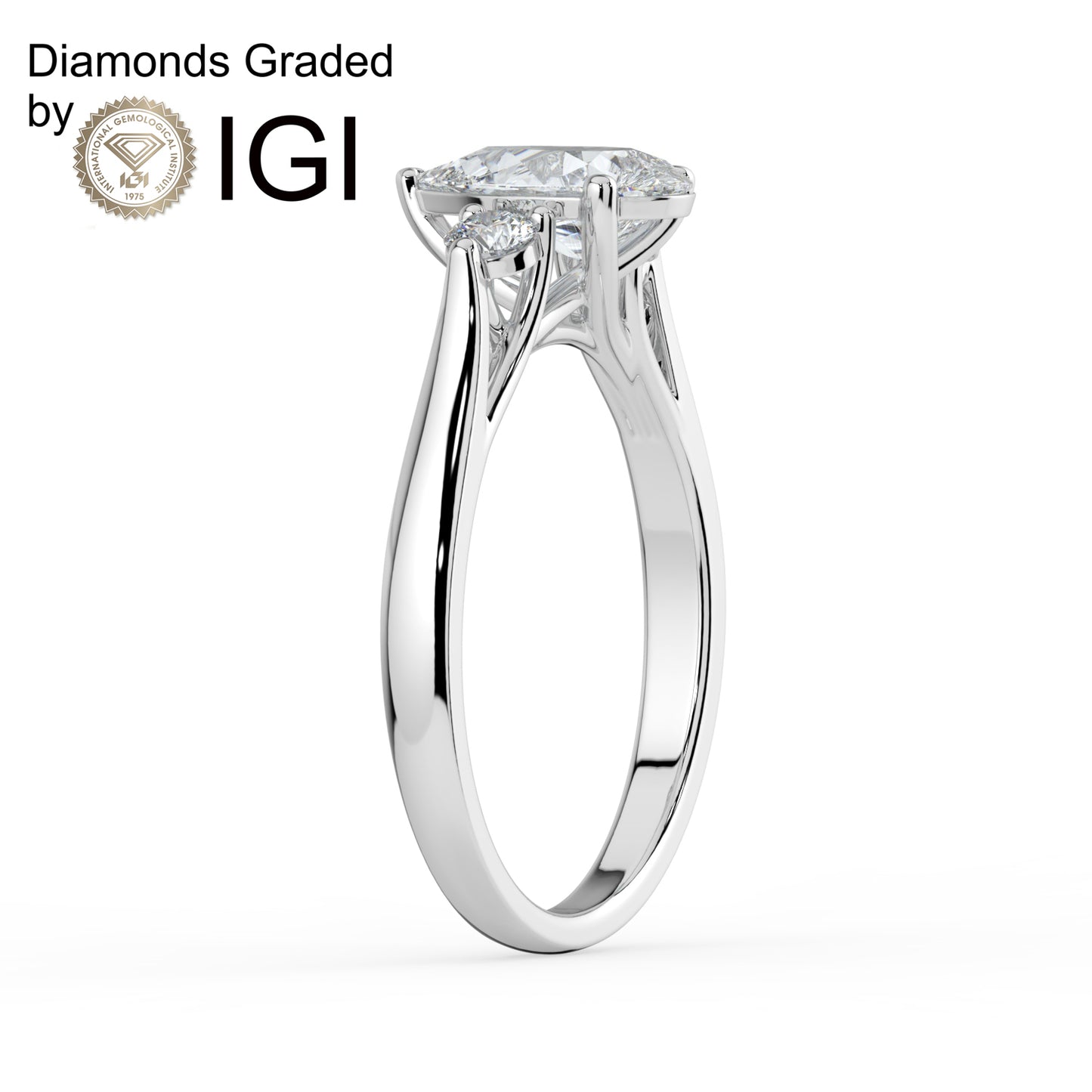 1ct Pear Lab Diamond Trilogy Ring with Round Side Diamonds - E/VVS 14K Gold